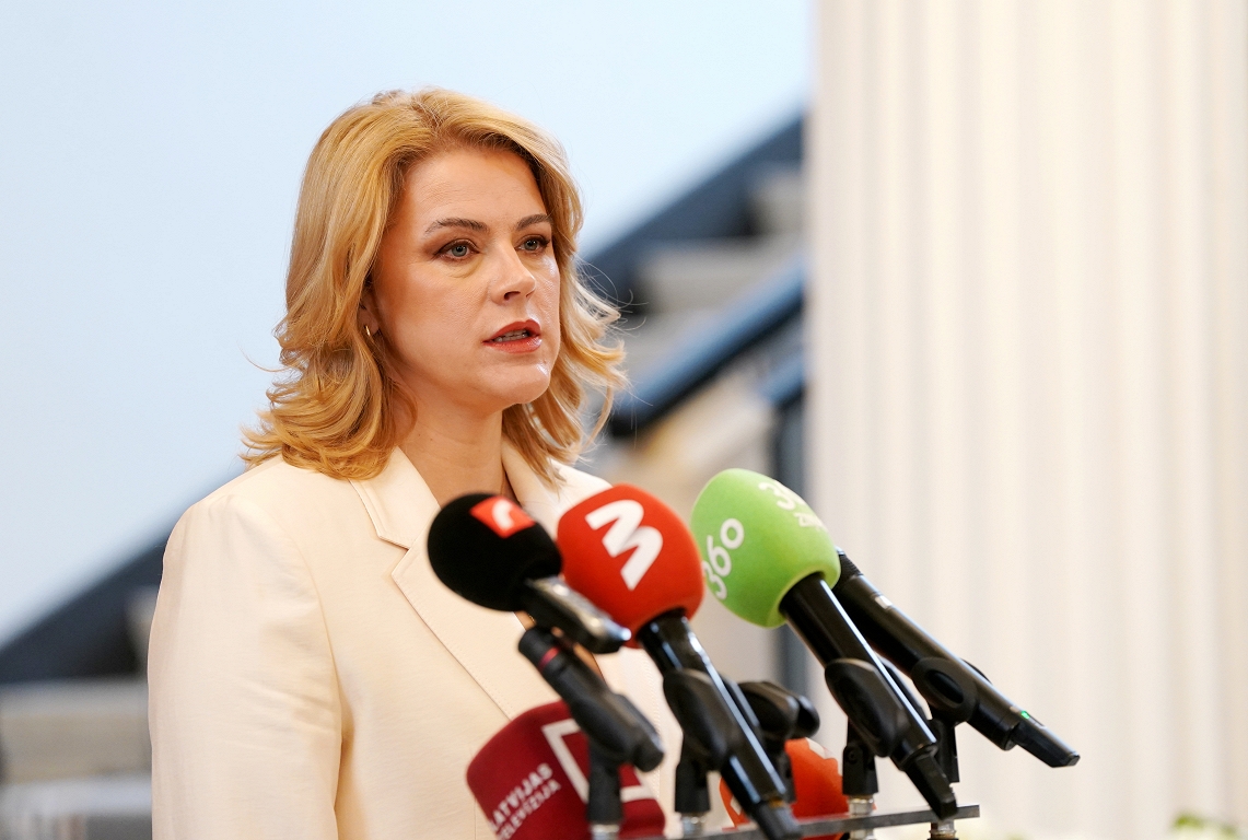Siliņa atkāpjas no amata