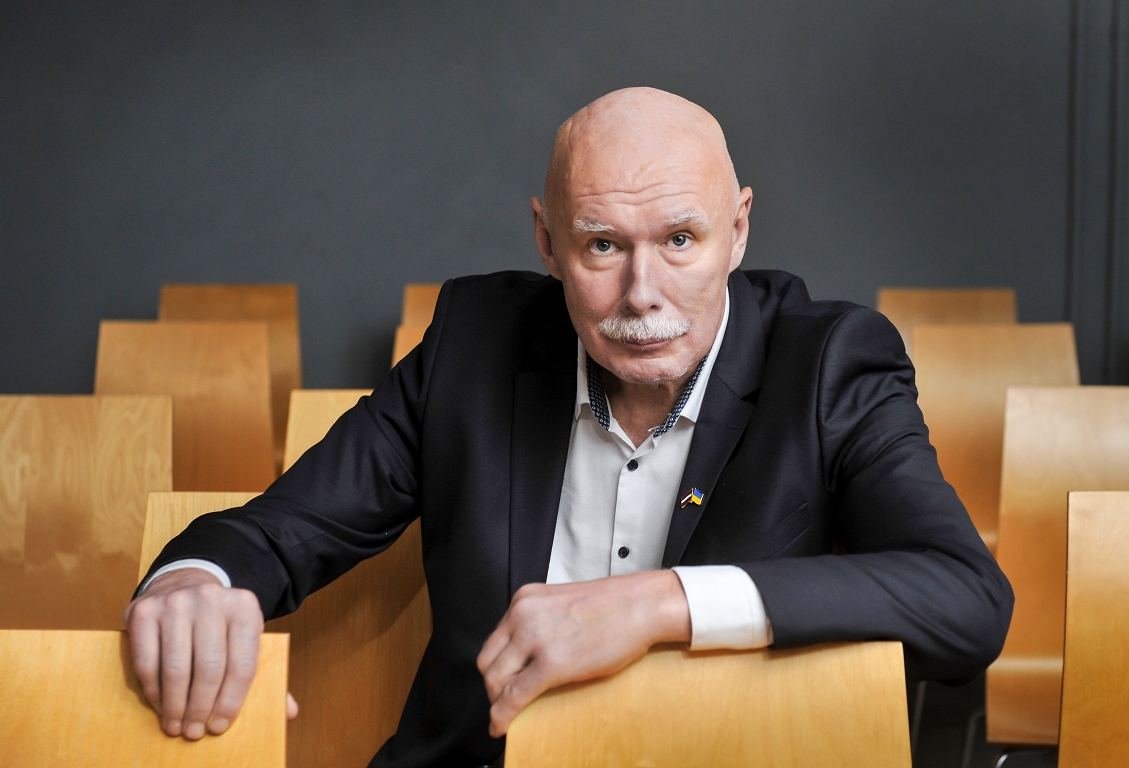 Sarkanā lampiņa visvairāk deg veselības pratībā