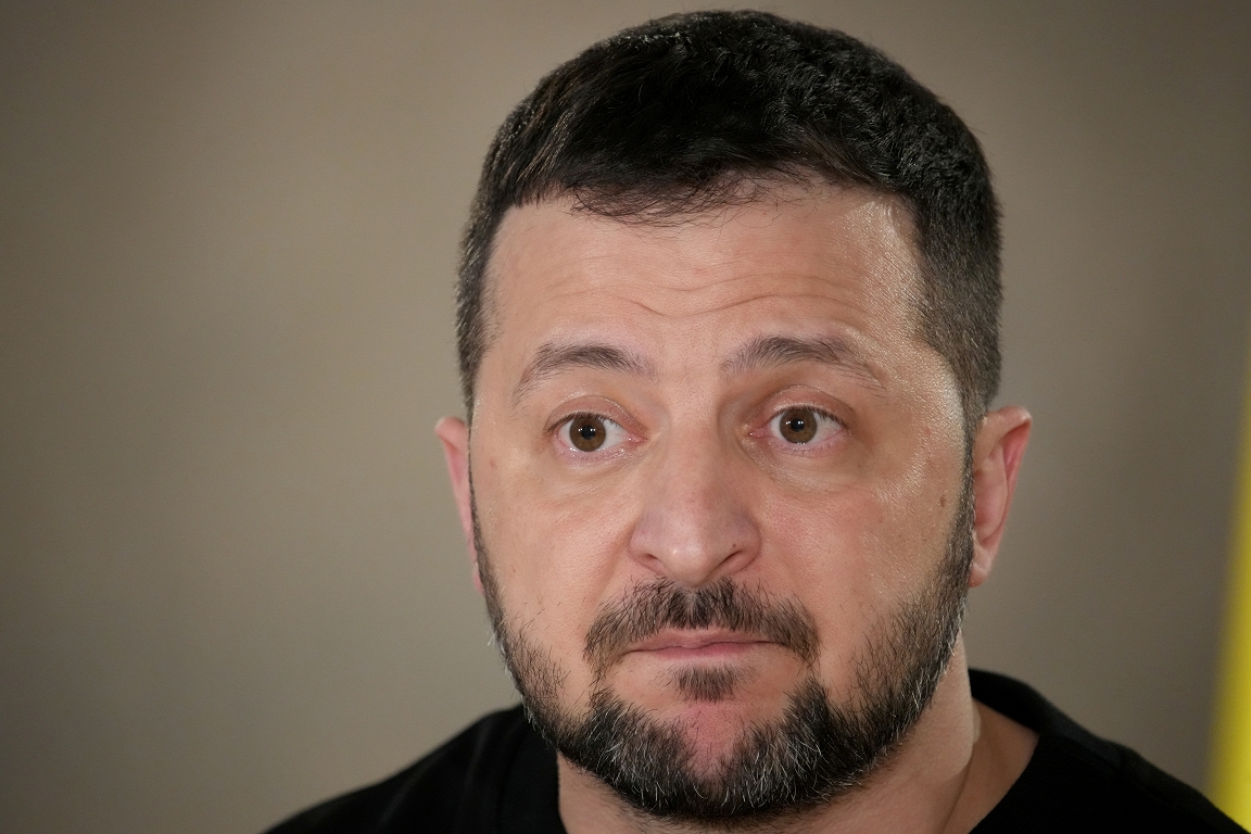 Zelenskis: Krievija apzināti novirza Ukrainas dronus uz citā