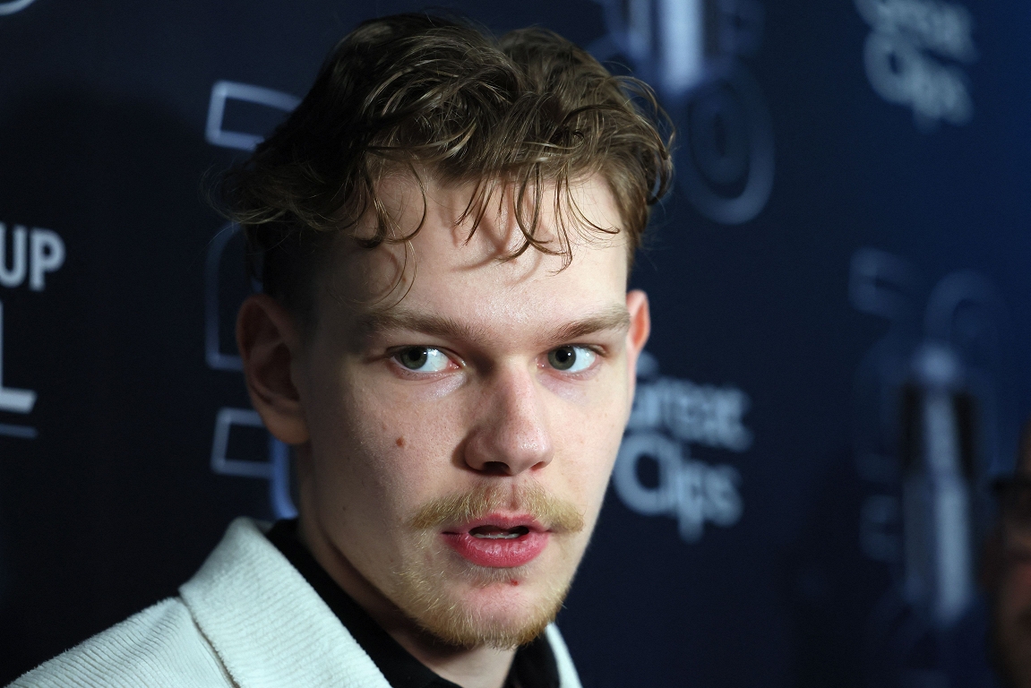 Šmits vēl pirms drafta saņem NHL apbalvojumu