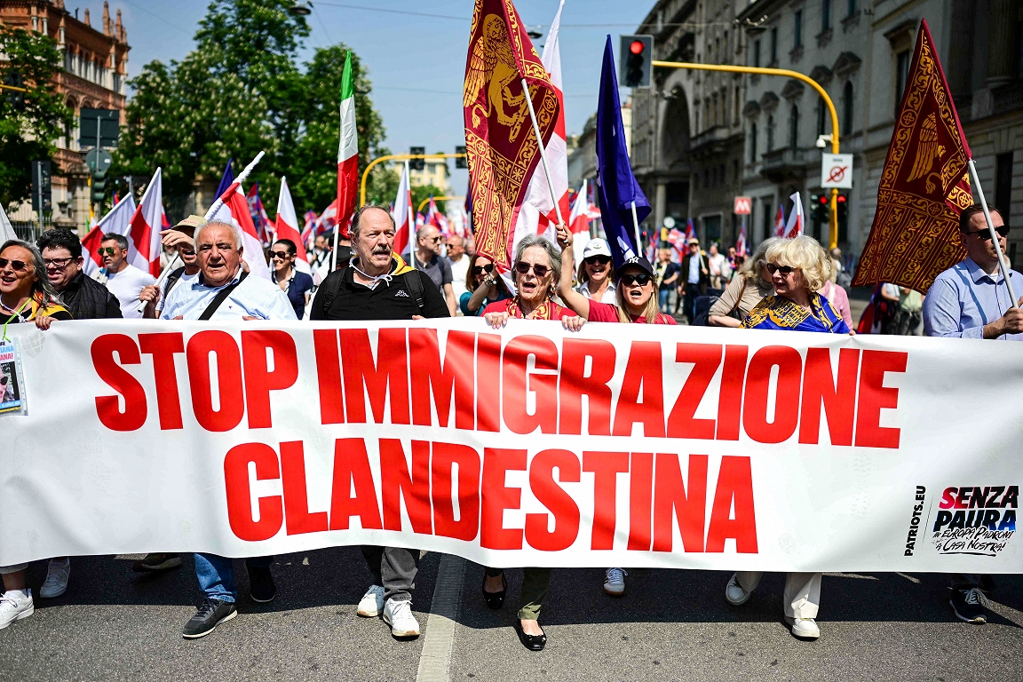 ES efektivizēs imigrantu deportēšanu